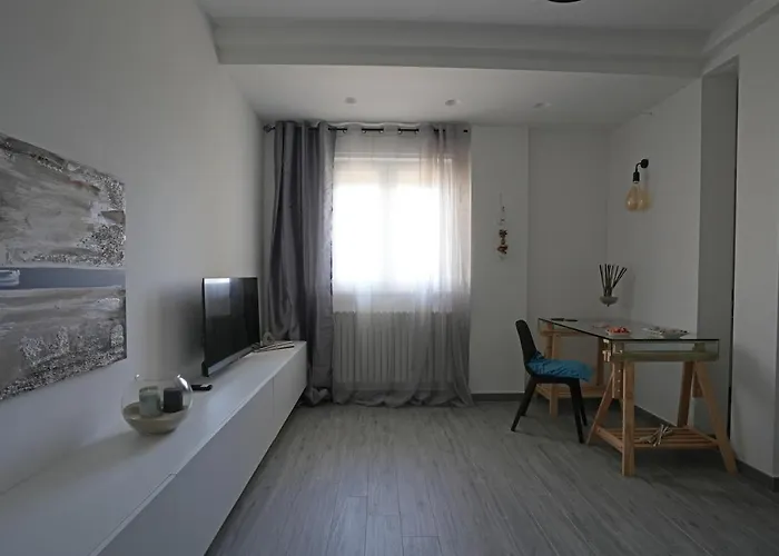 Veli Sul Mare Apartament *